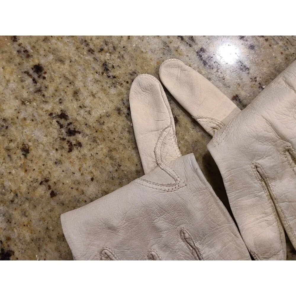 Vintage Girls Size M White Leather Formal 6.5